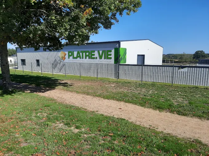 Photo du bâtiment de Plâtre Vie, plâtrier aux Lucs sur Boulogne